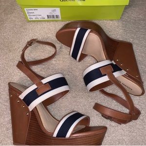 Navy/White/Tan Gianni Bini Wedge